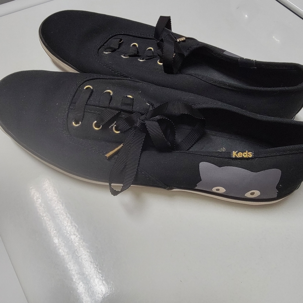 Taylor swift cat keds 9.5